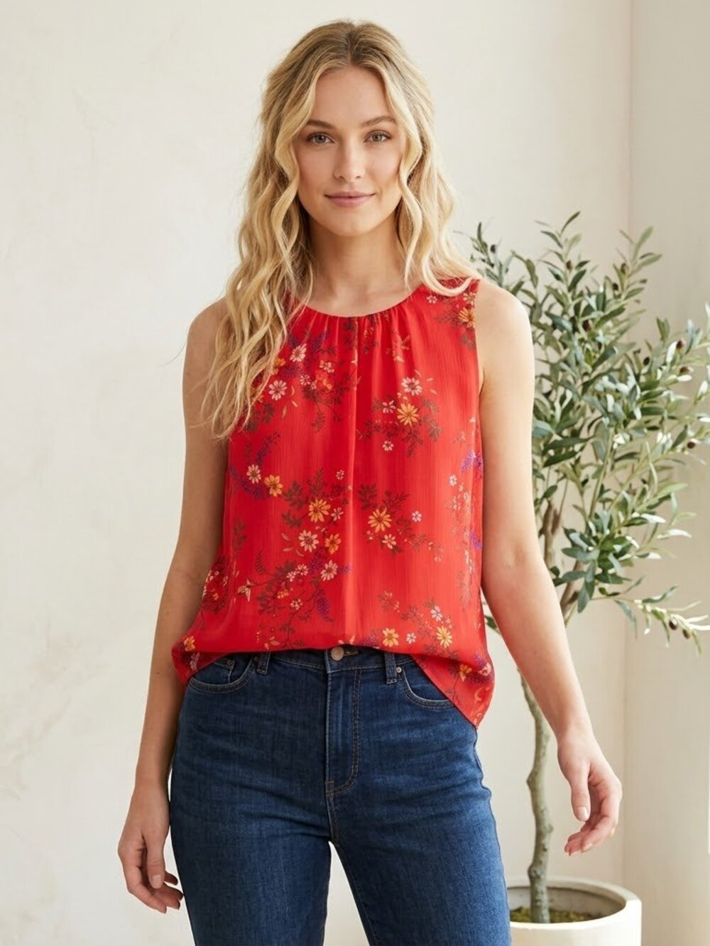 Vince Camuto Red Floral Chiffon Sleeveless Blouse Pleated Tank Top L